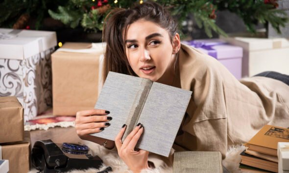 The Ultimate Guide to Reading Memes: Why Book Lovers Can't Stop Sharing Them